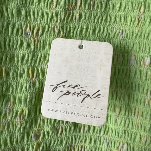 Free People Marigold Top in Key Lime Combo Smocked half Sleeve Cropped top green - Picture 9 of 13